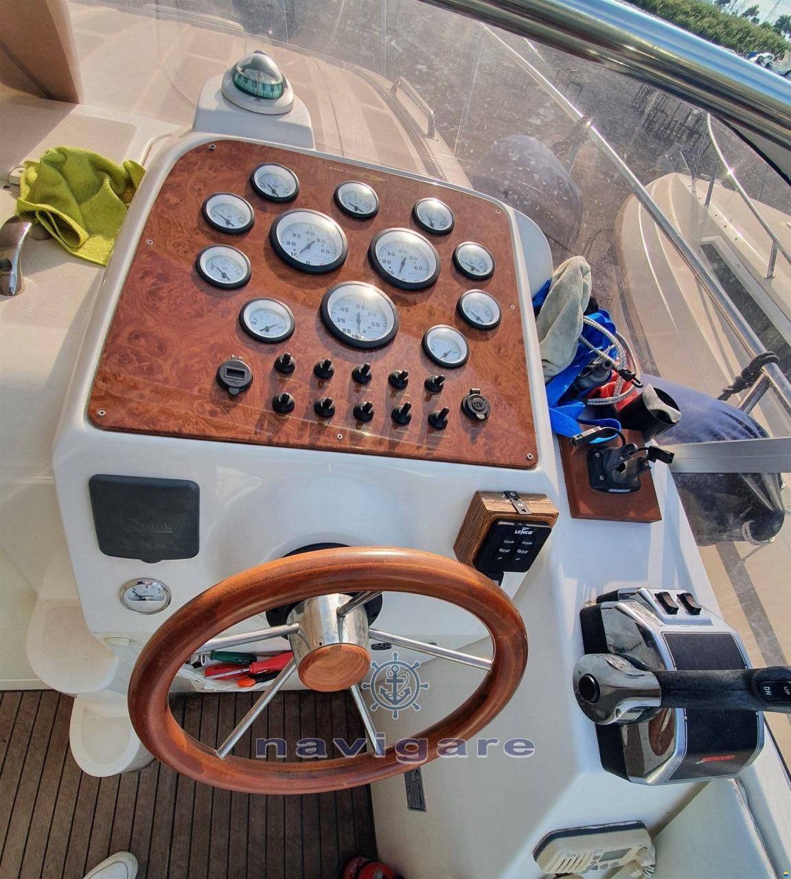 Man&ograve; 24,50 Cabin