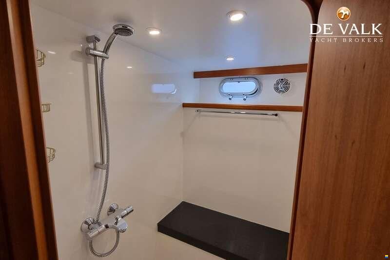 Vischer Yachting Custom 125AC
