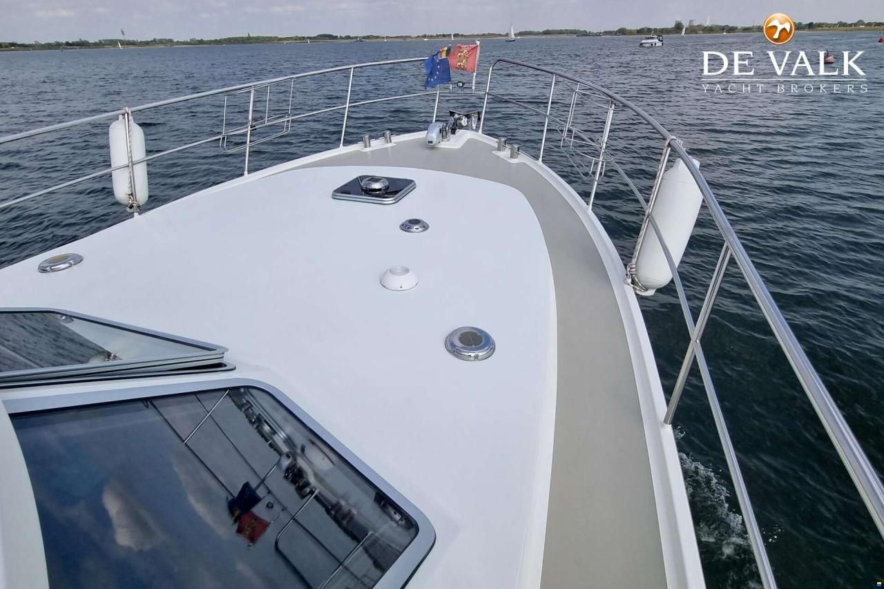 Vischer Yachting Custom 125AC