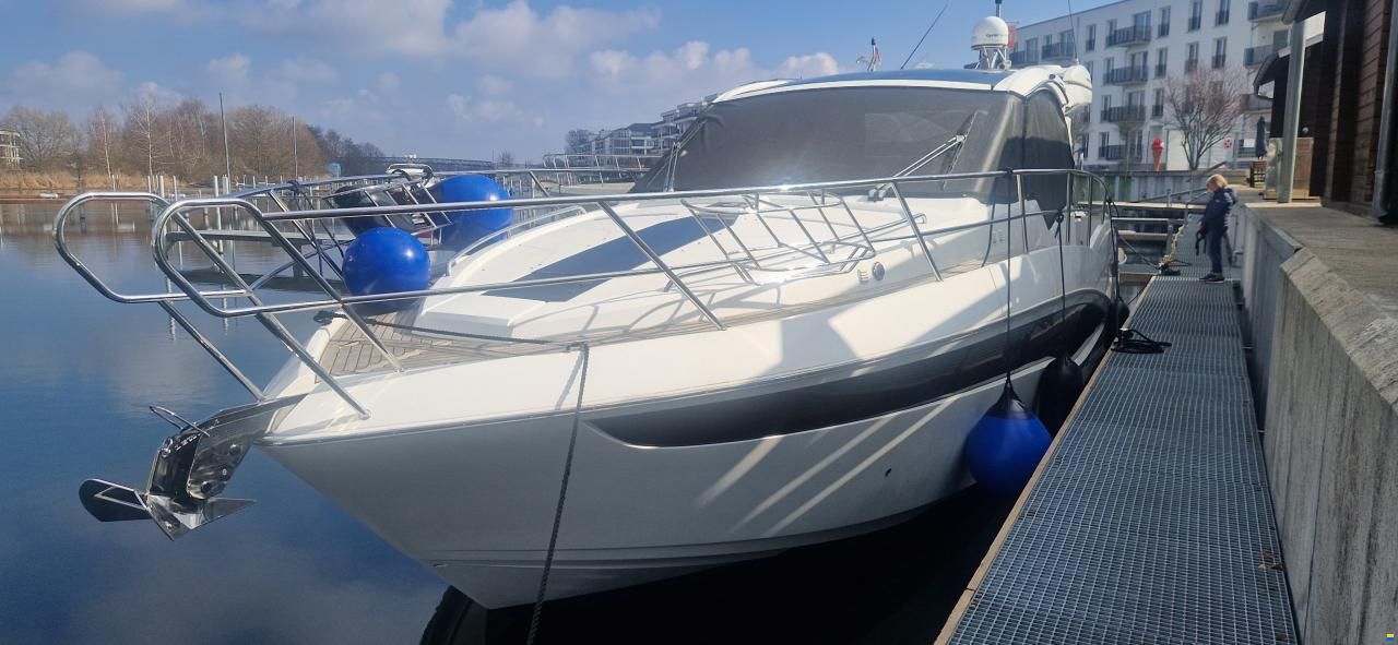Galeon 425 HTS