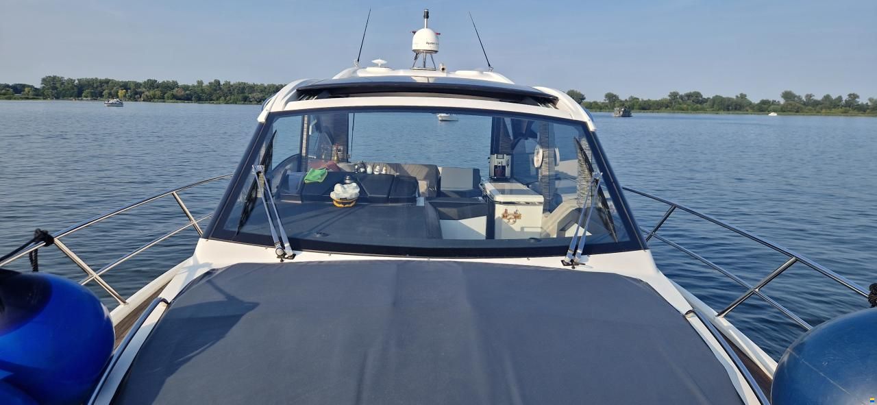 Galeon 425 HTS