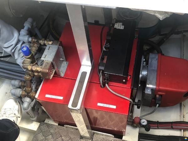 Ceelen & Bekker Typhon 37