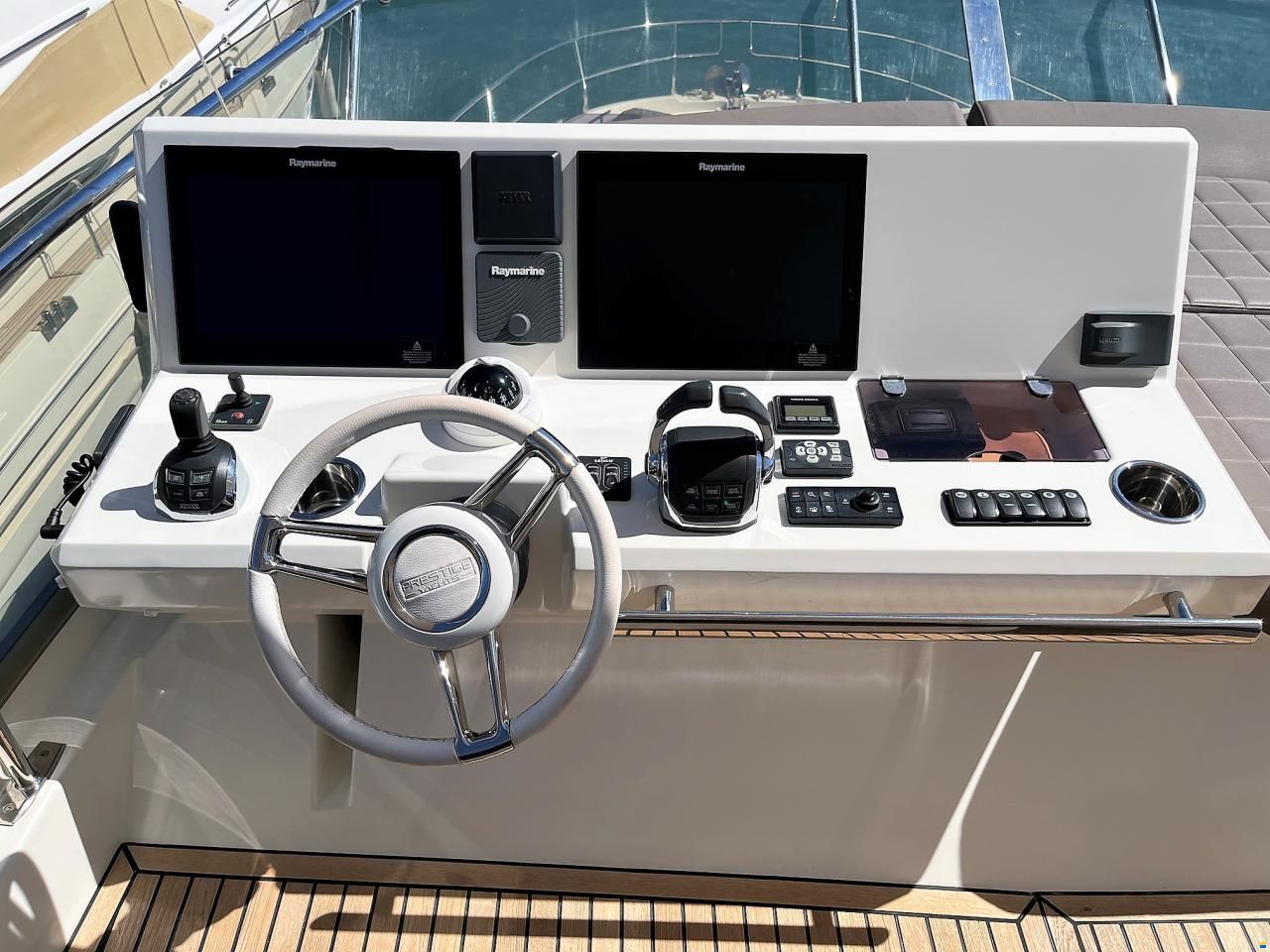 Jeanneau Prestige 630