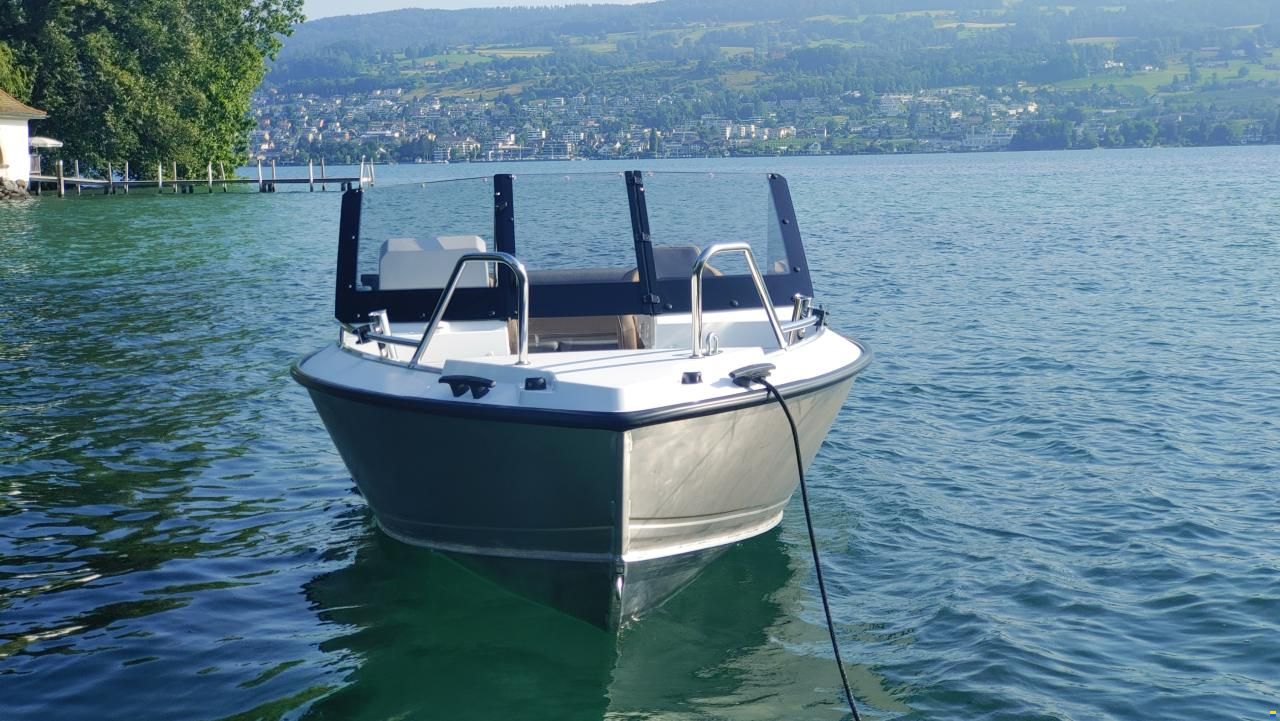 Silver Fox BR 495 (Alu/GFK)