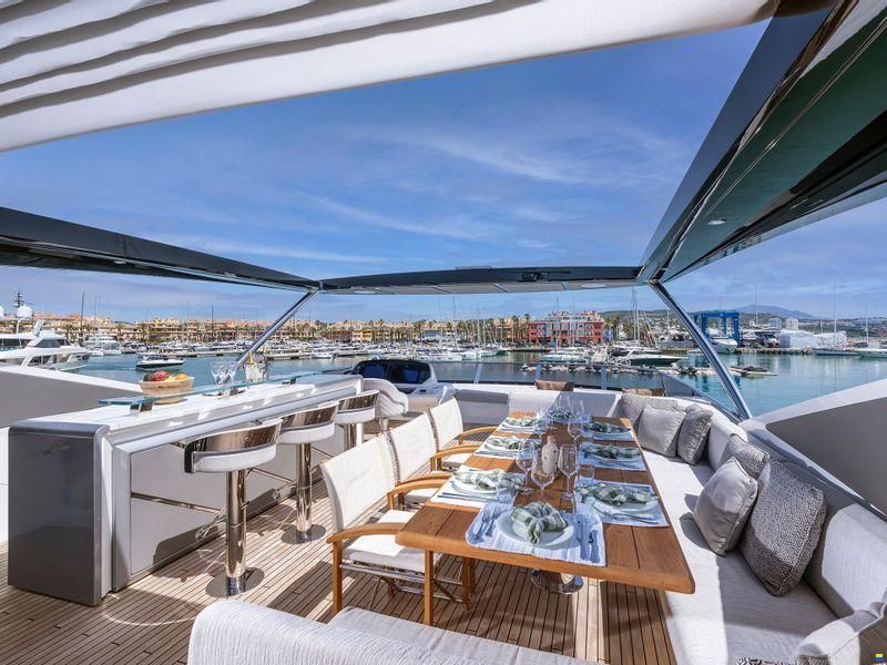 Sunseeker 90 Ocean