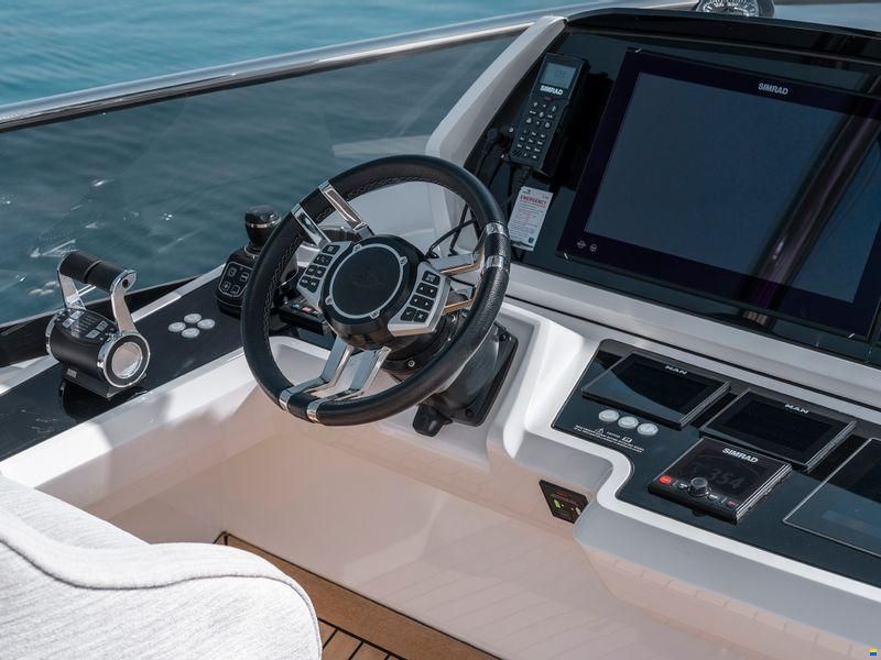 Sunseeker 90 Ocean