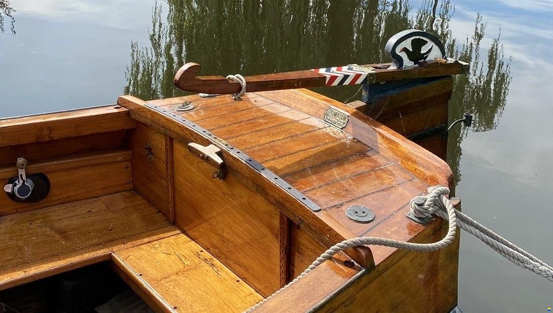 1927 Grundel Javaans Teak, EUR 11.000,-