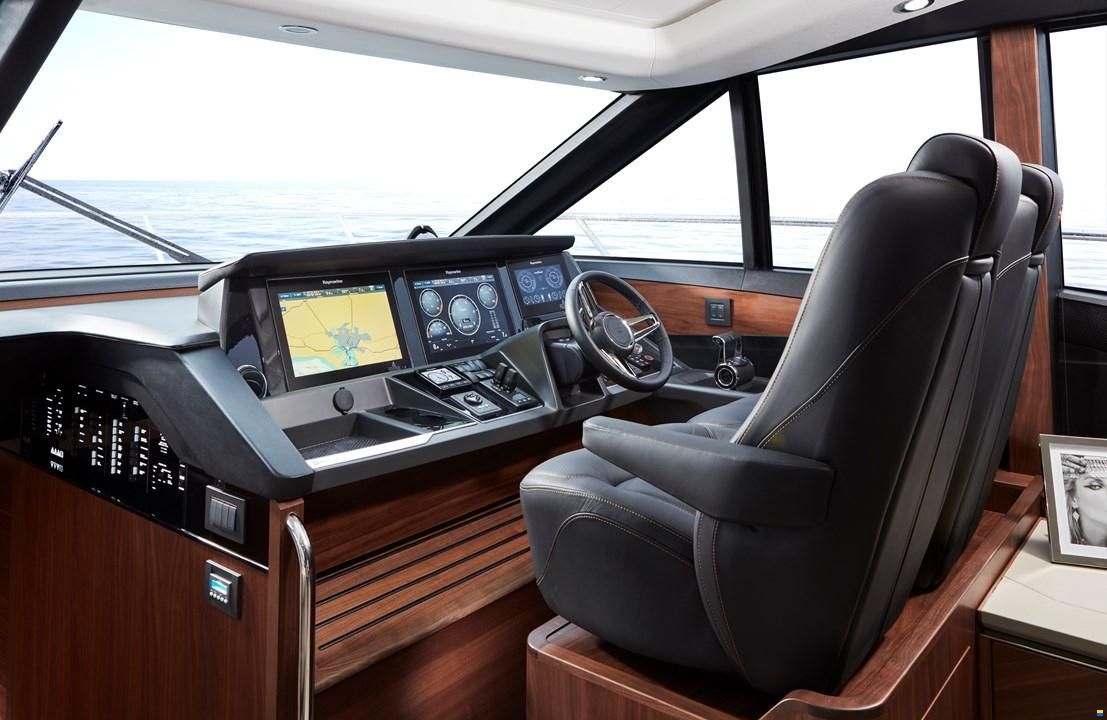 Princess S60 Süsswasser/Freshwater boat