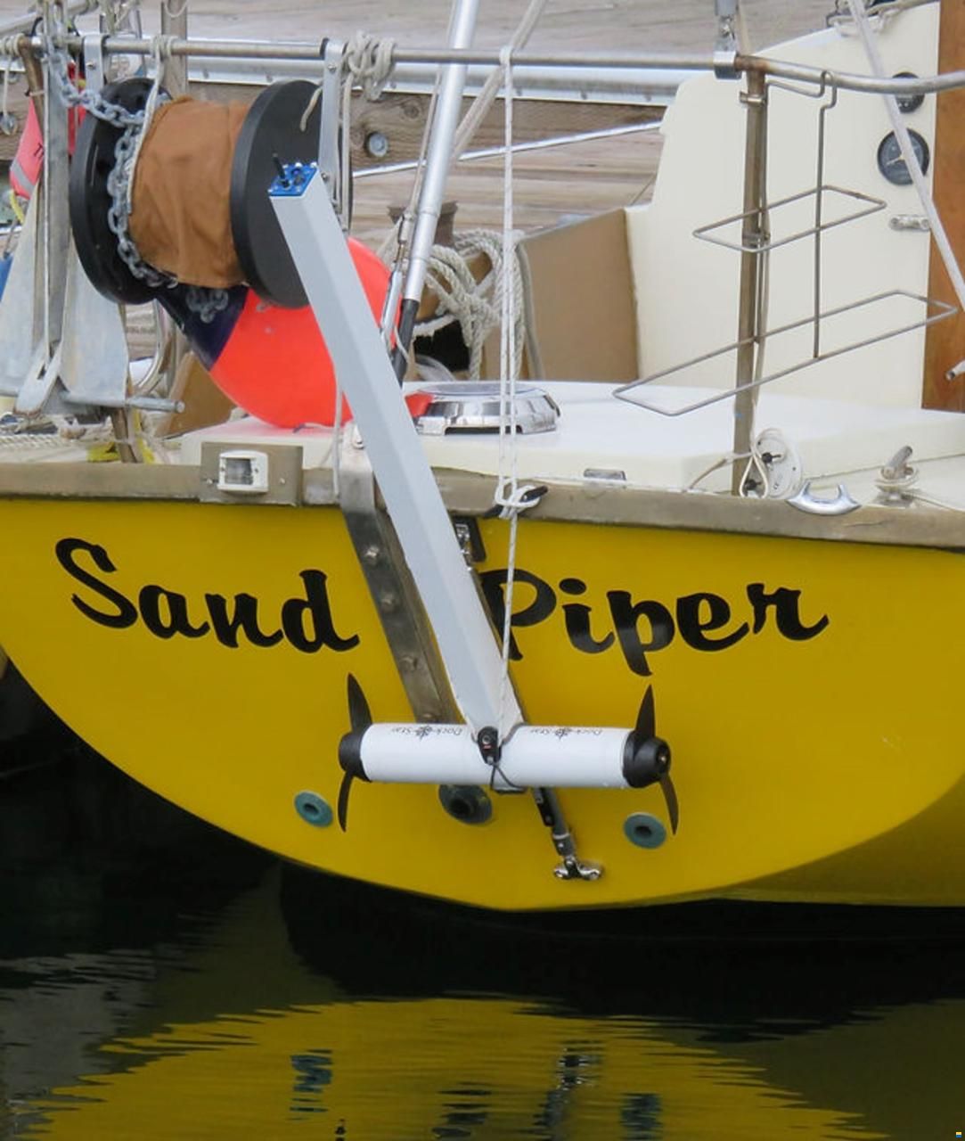 Propulseur d'étrave sans fil