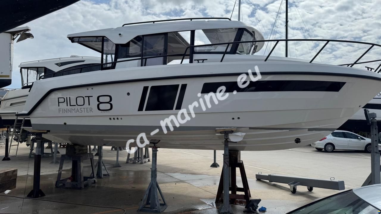 Finnmaster Pilot 8