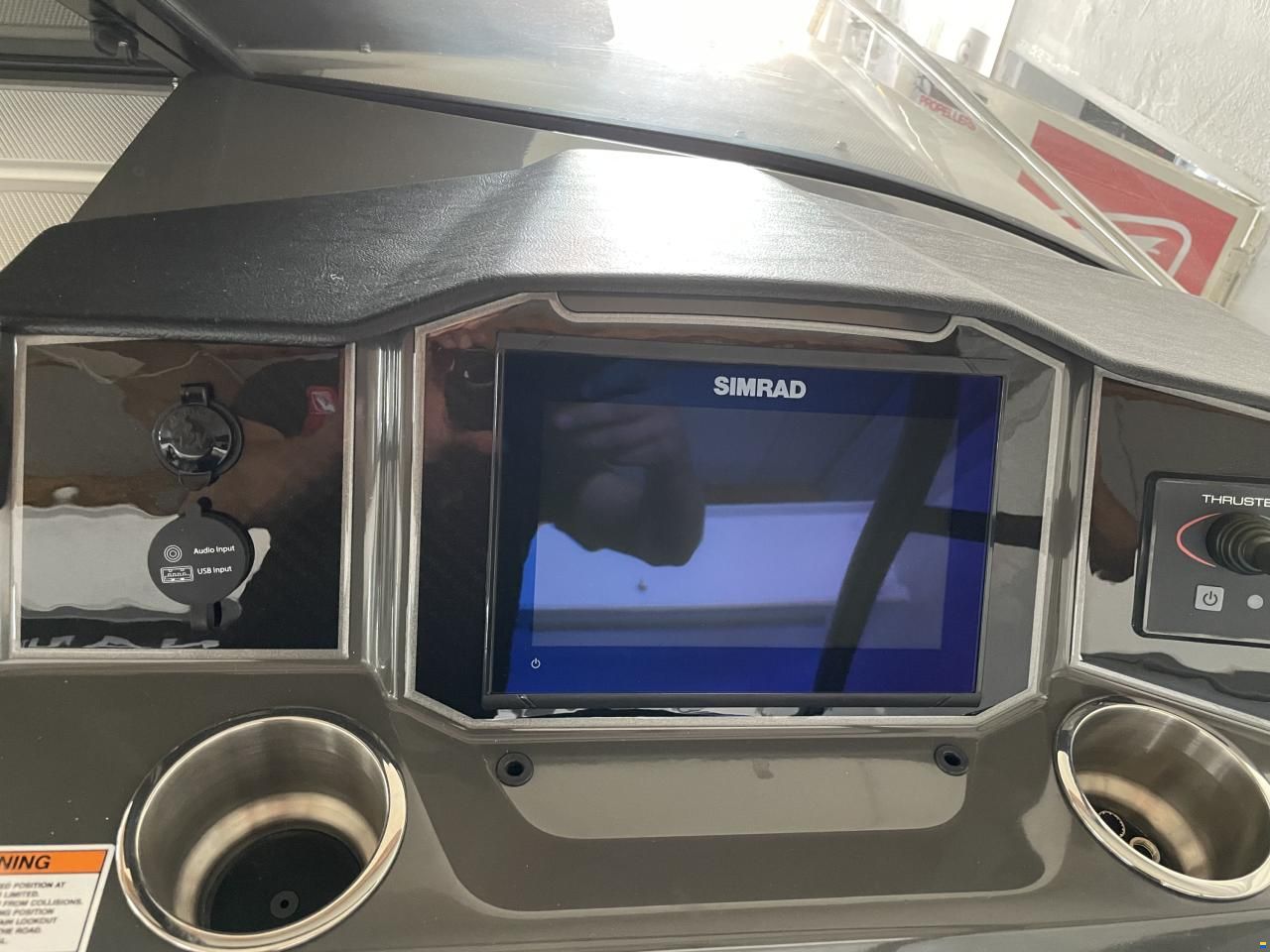 Bayliner VR6 OB Cuddy