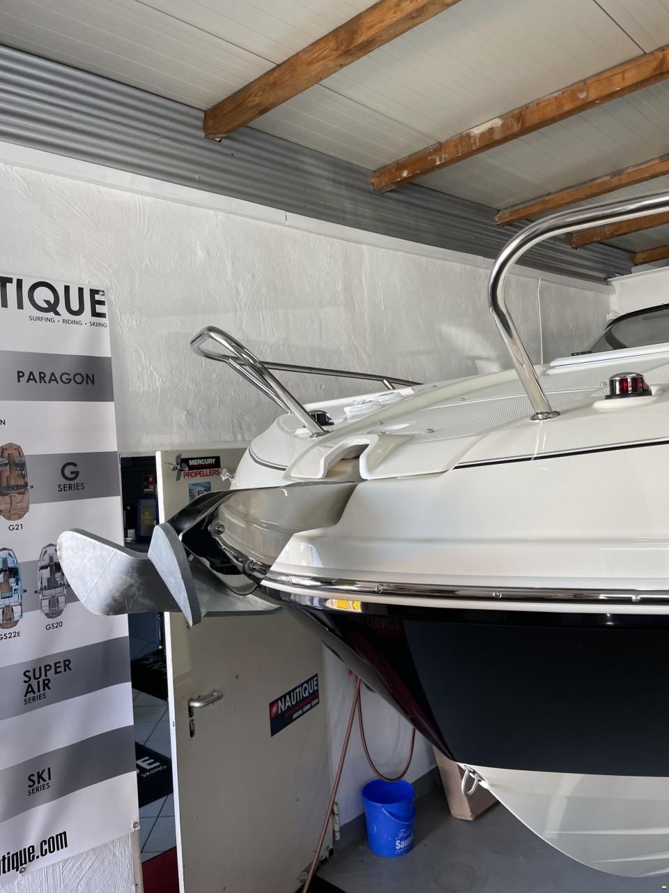 Bayliner VR6 OB Cuddy