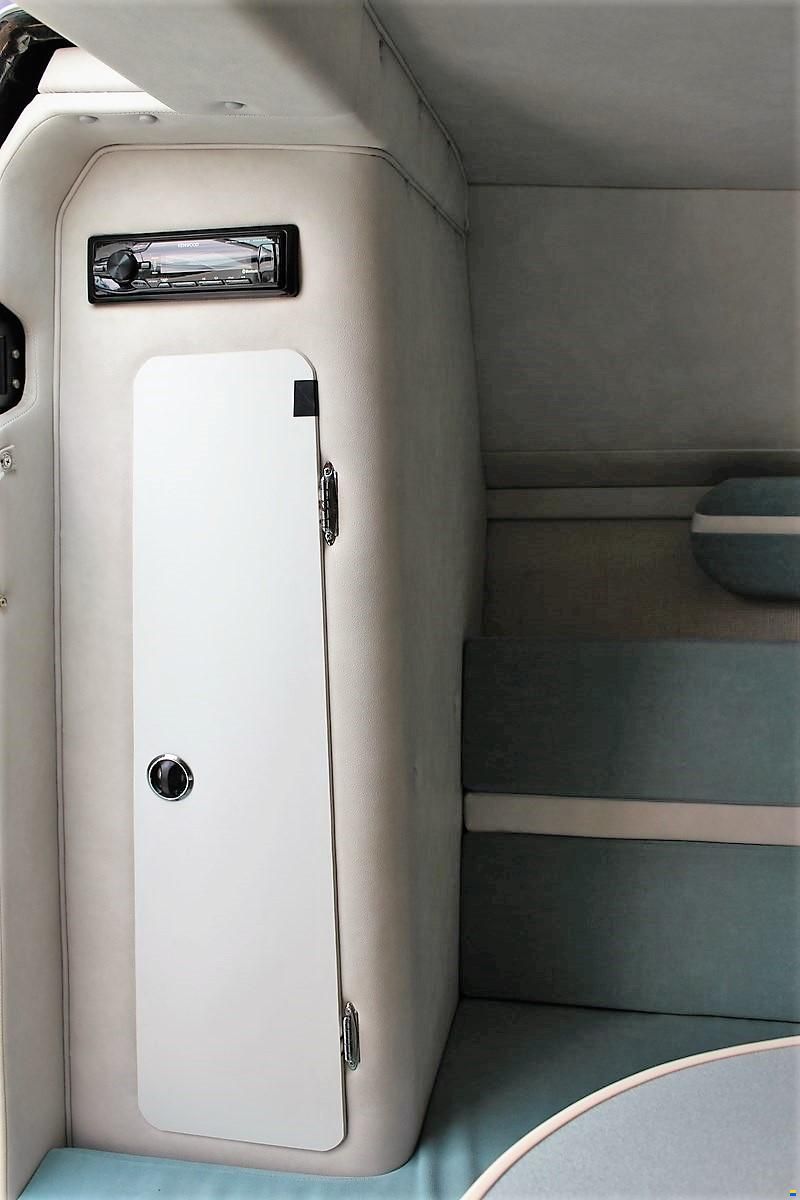 Sea Ray Envision 29 Concept Mint Edition