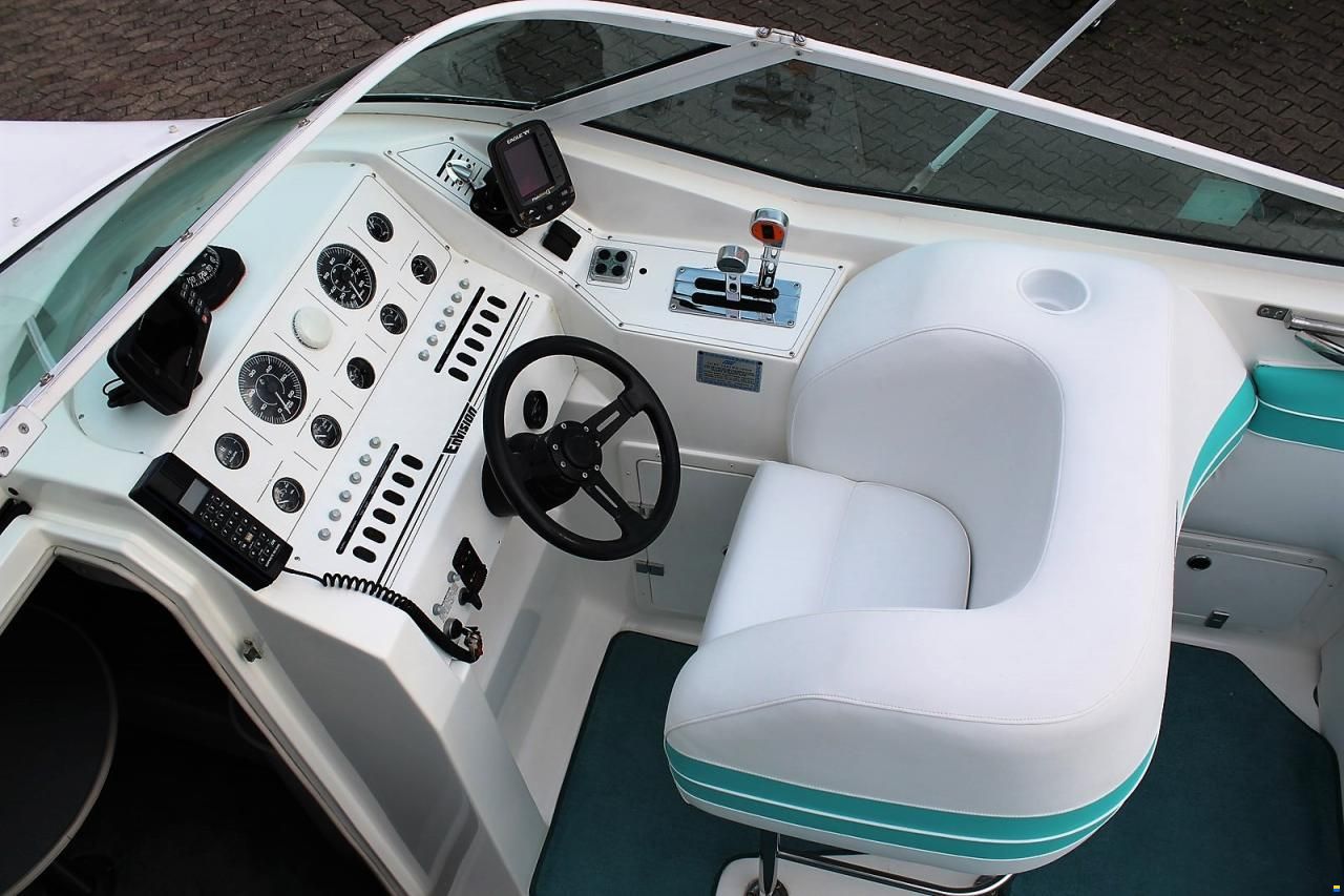 Sea Ray Envision 29 Concept Mint Edition