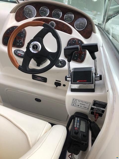 Sea Ray 315 Da