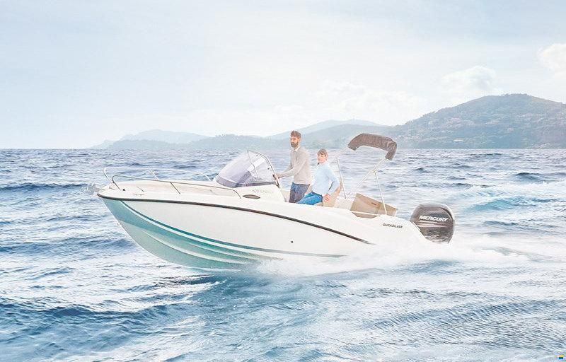 Quicksilver Activ 605 Sundeck