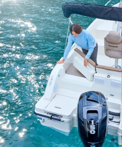 Quicksilver Activ 605 Sundeck