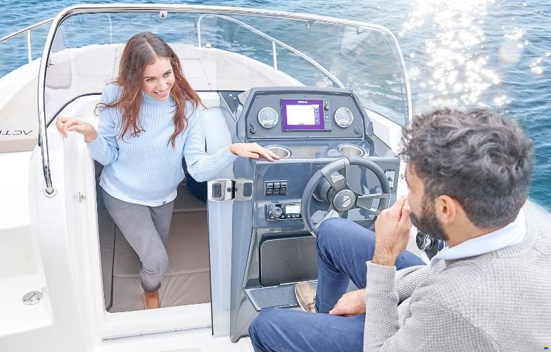 Quicksilver Activ 605 Sundeck