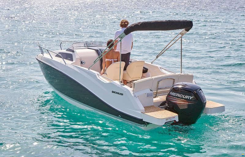 Quicksilver Activ 555 Cabin