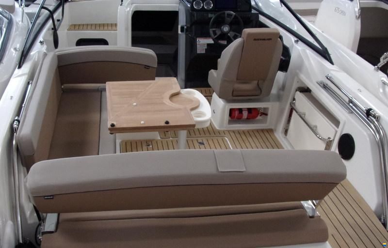 Quicksilver Activ 675 Cruiser