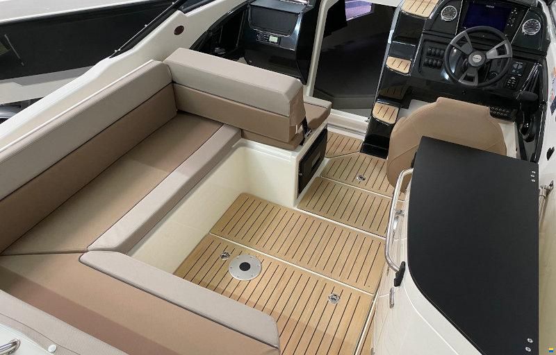 Quicksilver Activ 755 Cruiser