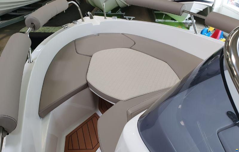 Trident 530 Sport