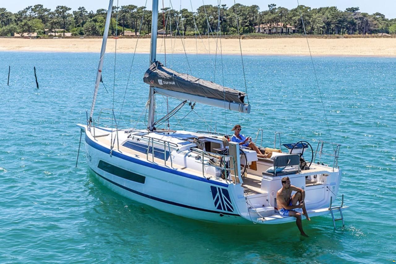 Dufour 37