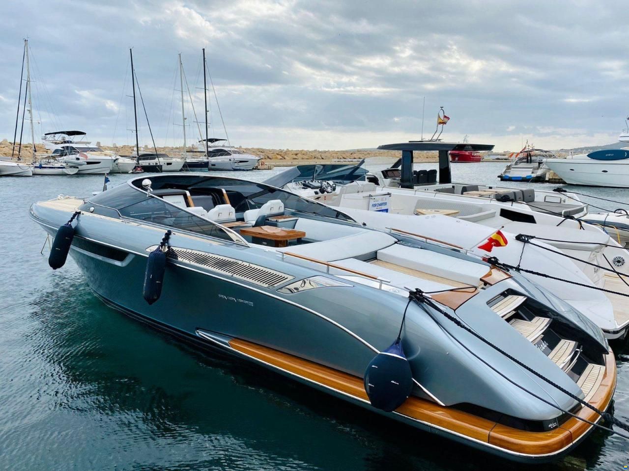 2021 Riva RIVAMARE 38 NR 63, EUR 890.000,-