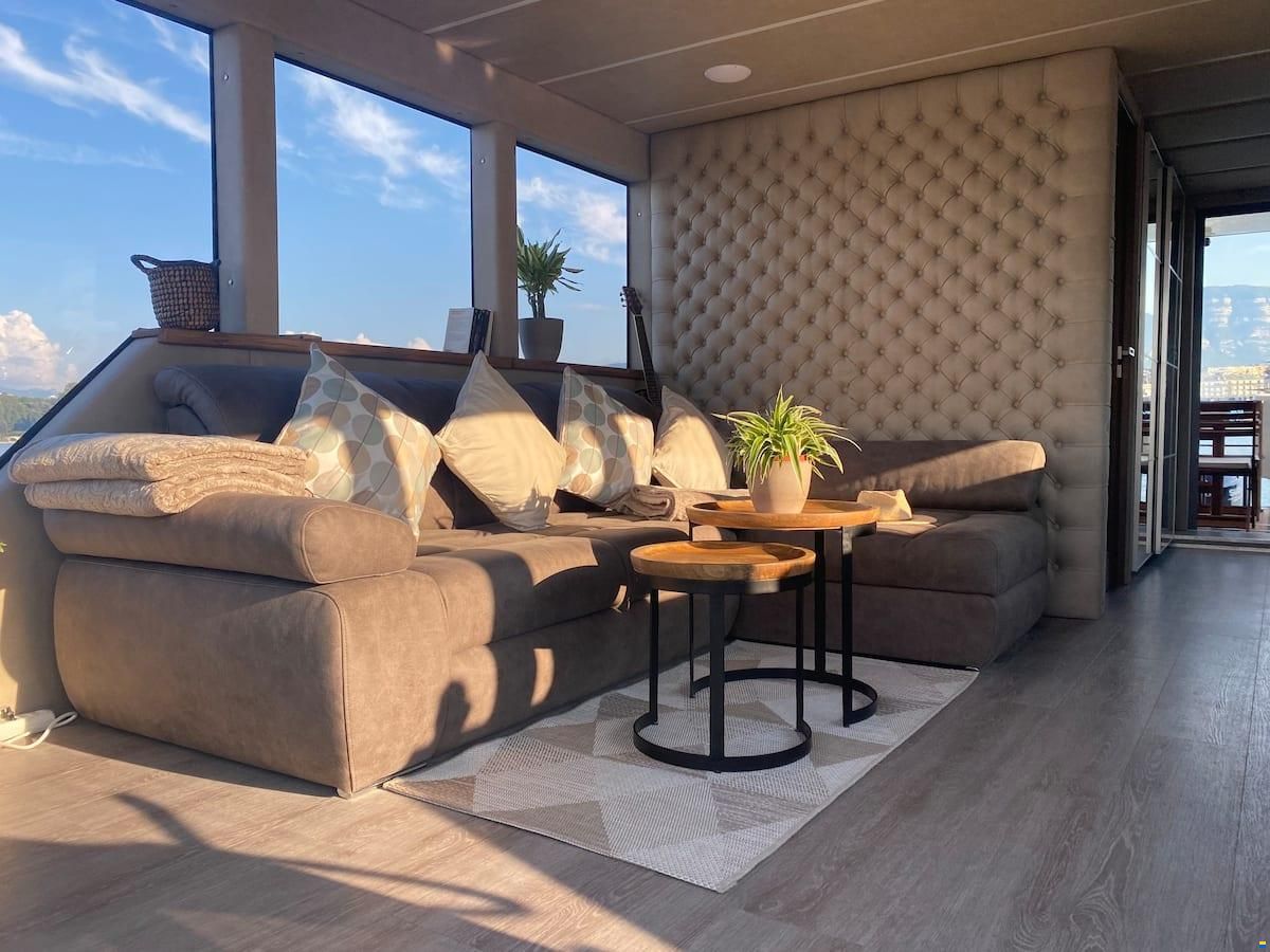 UAB Inter Corpora Aphrodite 115