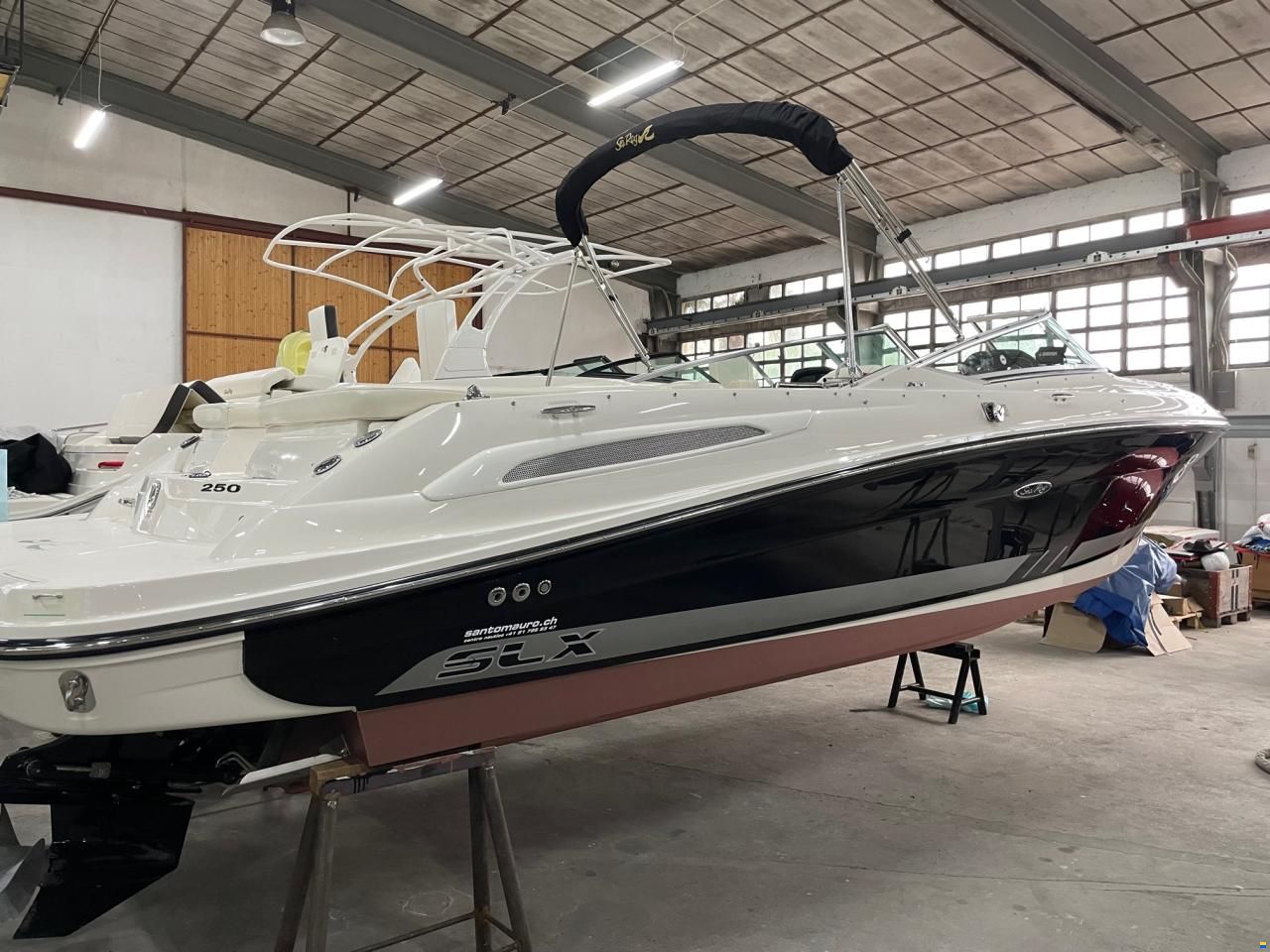 Sea Ray 250 SLX