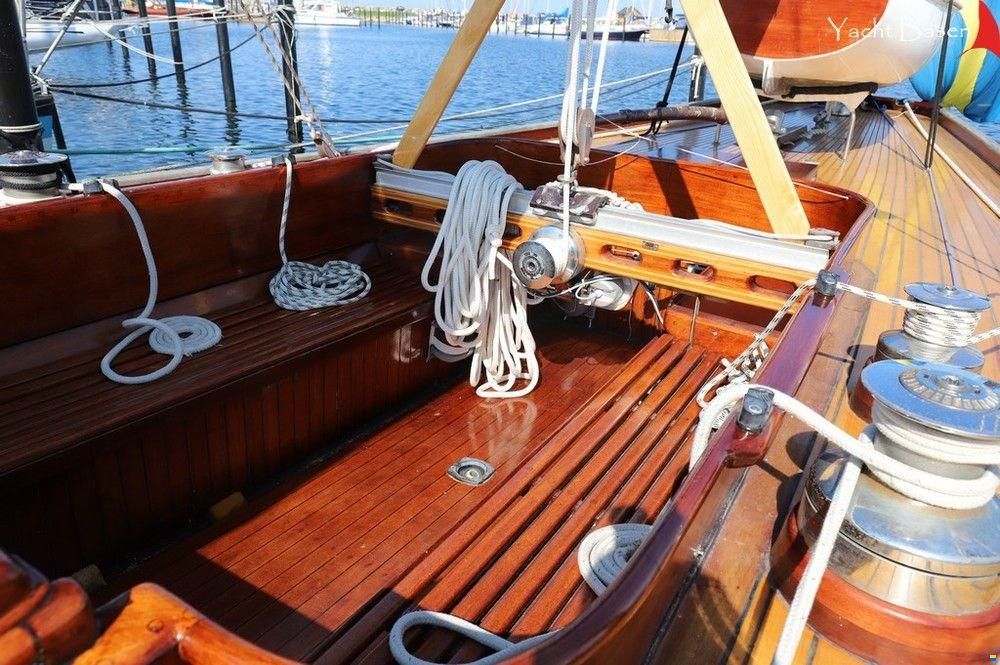 10 m R - Classic Yacht