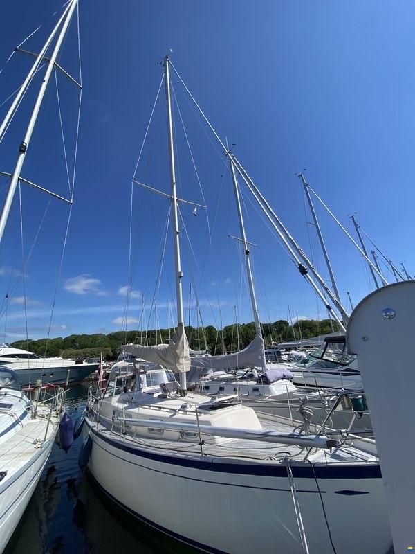Hallberg Rassy Rasmus 35
