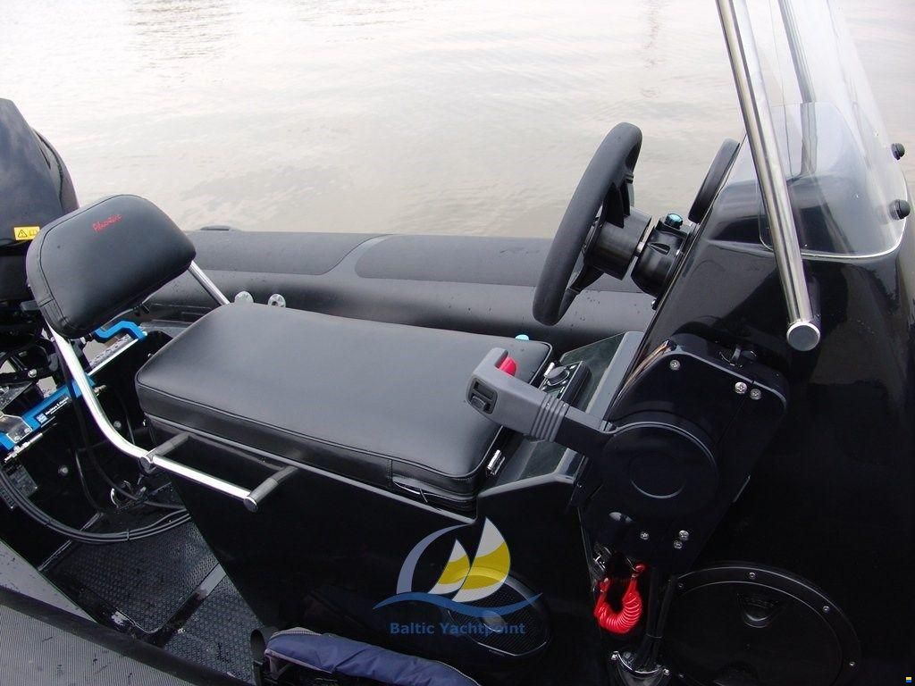 Adventure Boats Adventure Vesta 380