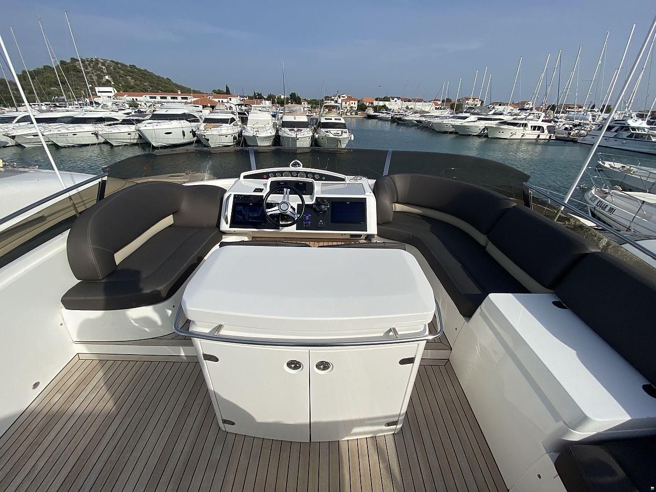 Princess 58