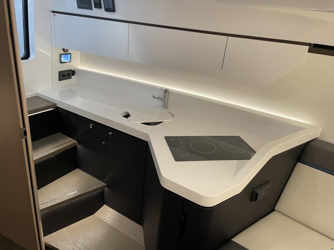 Fairline F-Line 33 LAGERBOOT *SOMMERPREIS