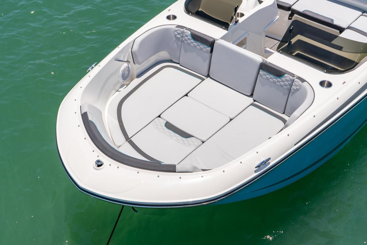 Bayliner Element M17