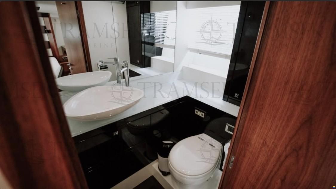 Sunseeker Predator 64
