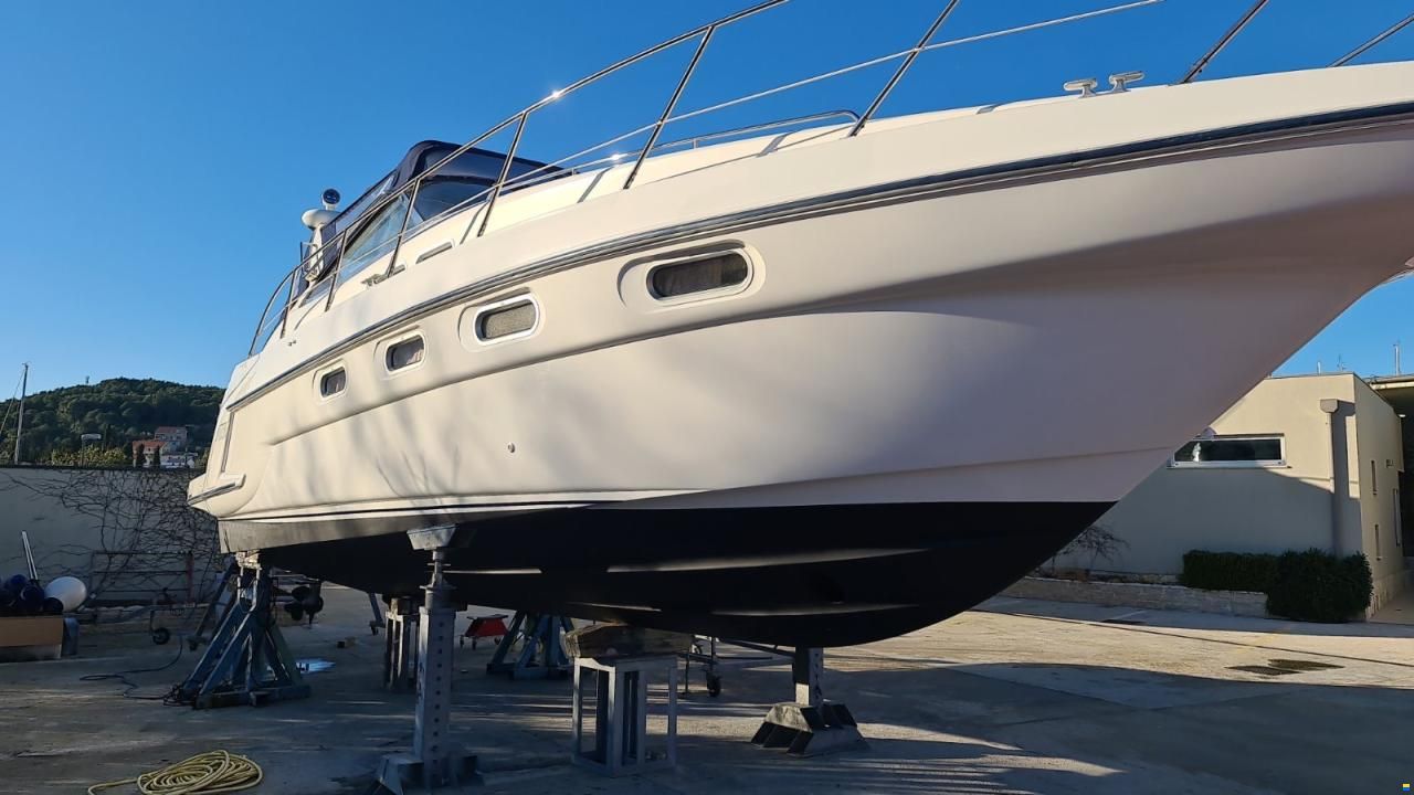 Sealine S37
