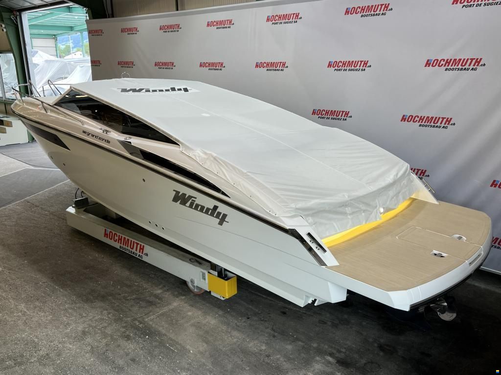 Windy 32 Grand Zonda