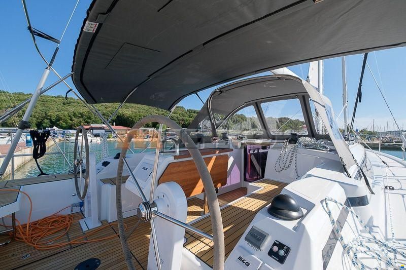 Bavaria C38