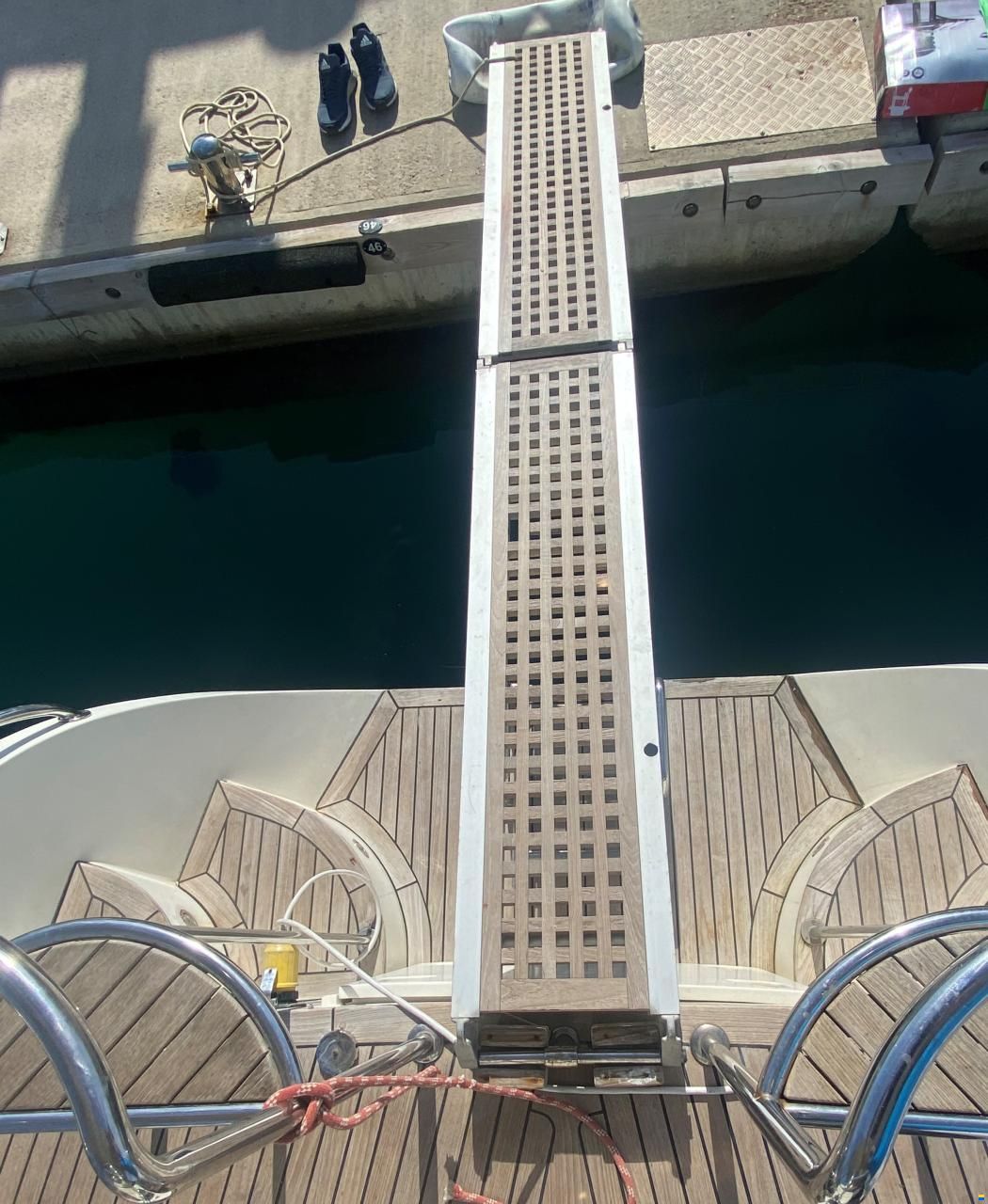 Aquarius 55