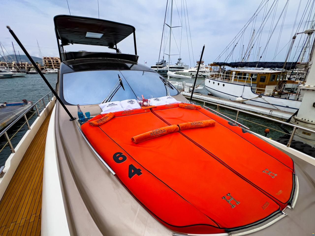 AICON Yachts AICON 64 FLY