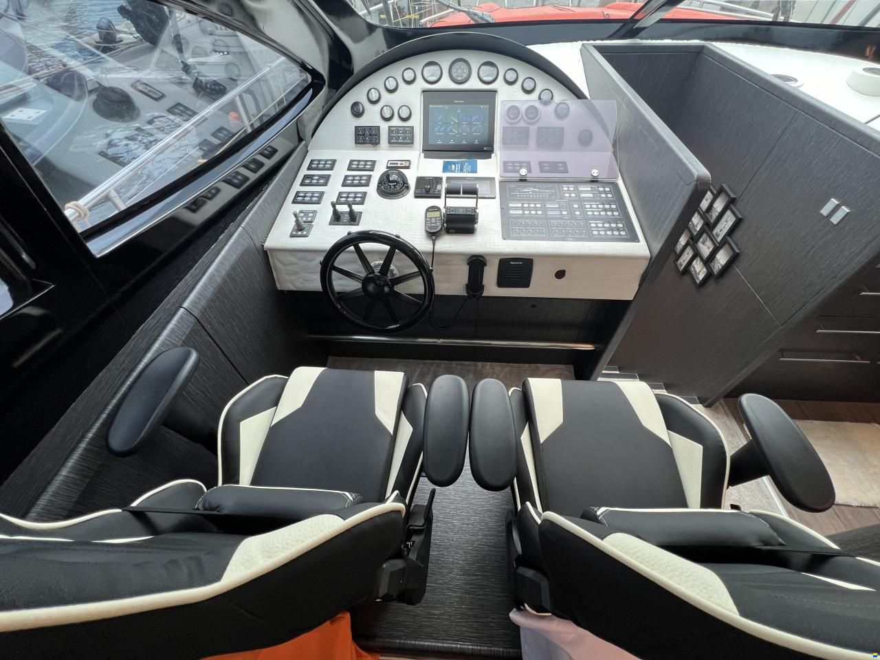 AICON Yachts AICON 64 FLY