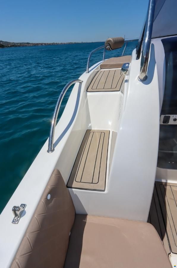 Karel Ionian Sun 600