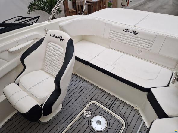 Sea Ray 190 SPX