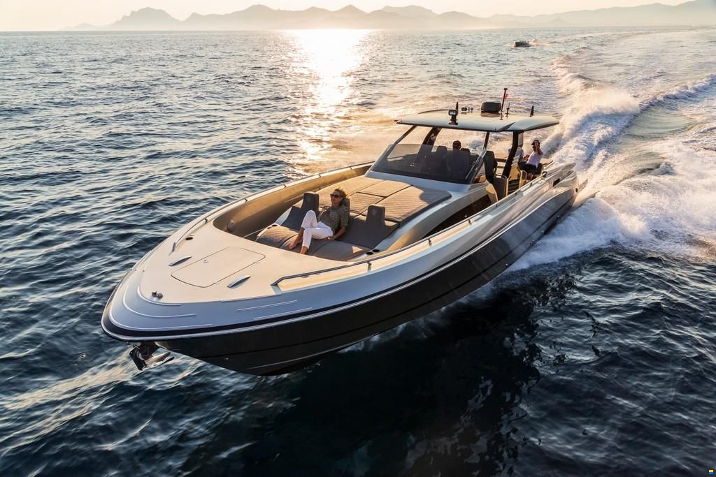 Canados Gladiator 493
