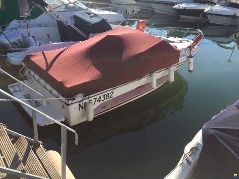 Sea Ray 210 CC SXL
