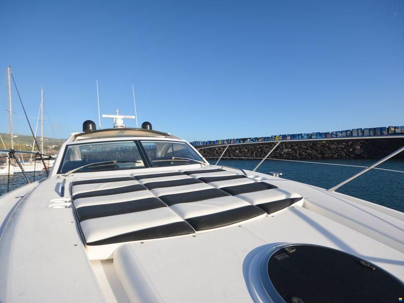 Sunseeker Portofino 48