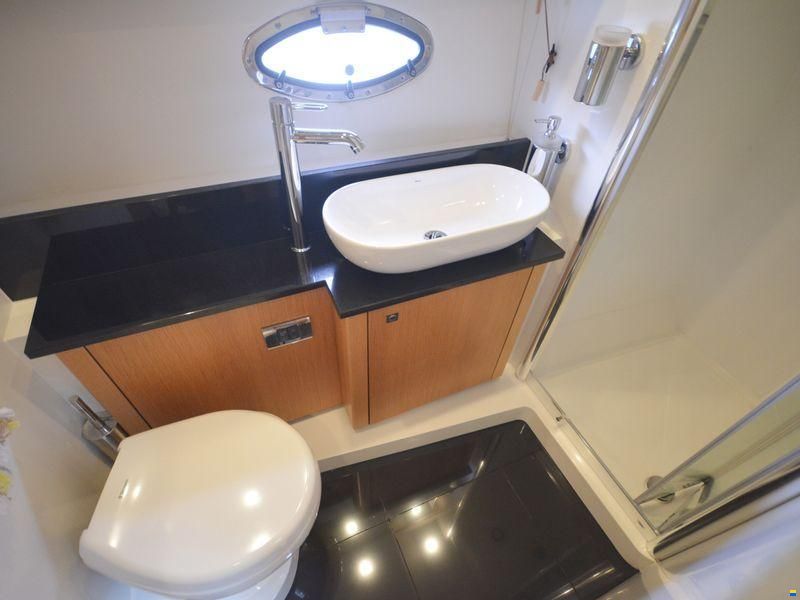 Sunseeker Portofino 48