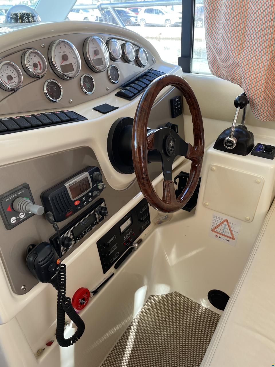 Jeanneau Prestige 32